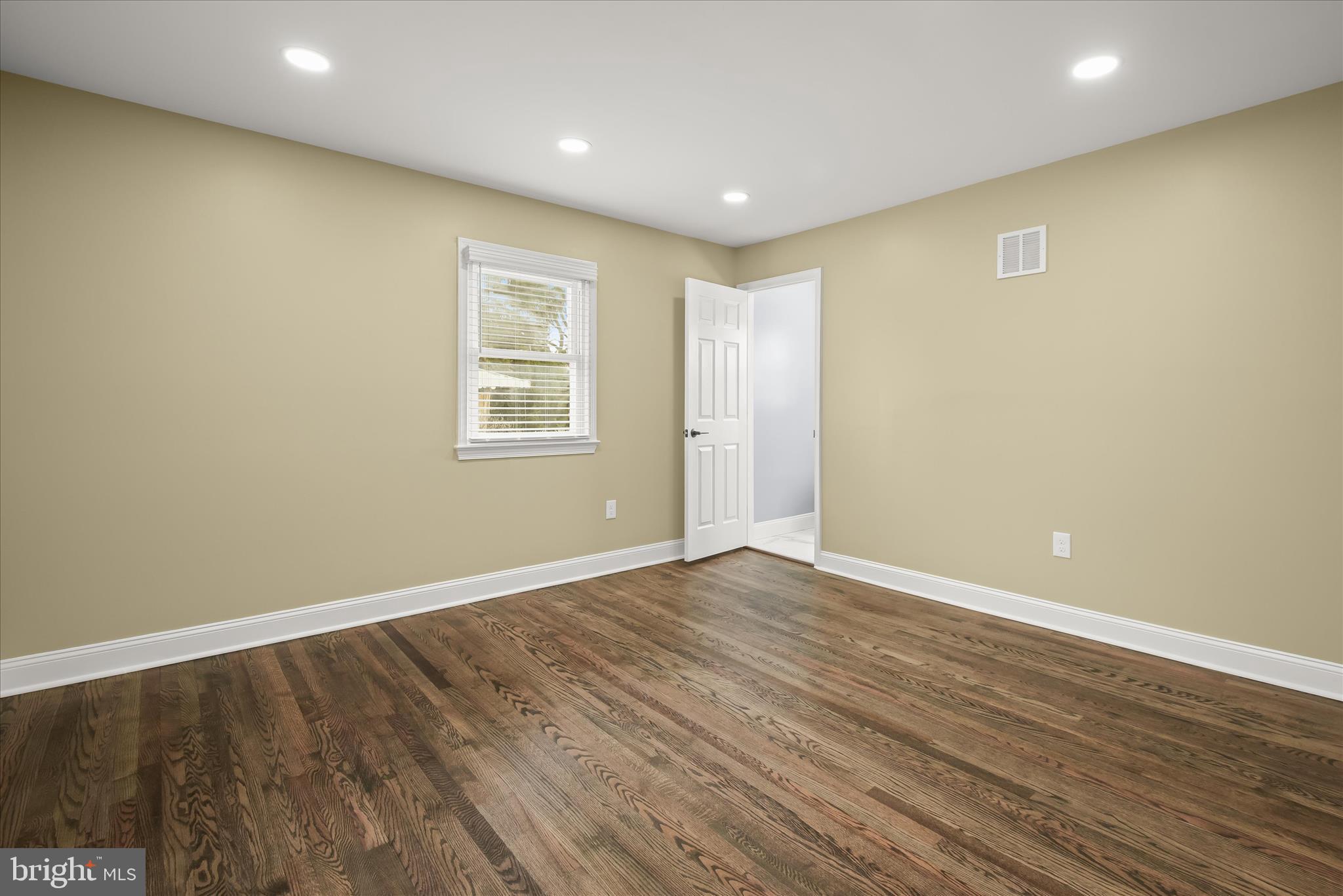 BELTSVILLE - Residential