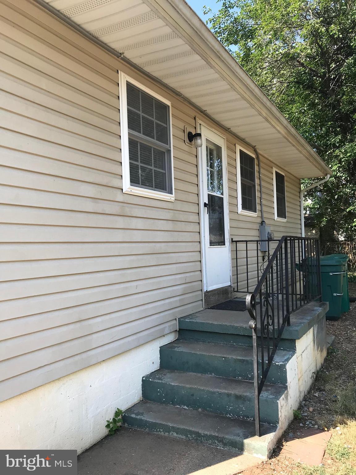 EAST CHATHAM HEIGHTS - Residential Lease