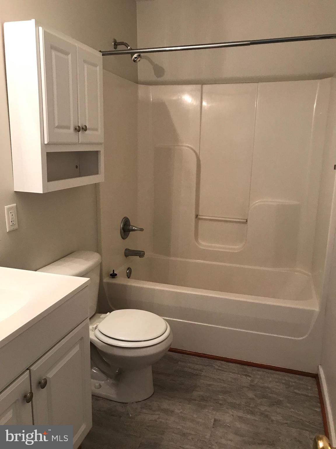 EAST CHATHAM HEIGHTS - Residential Lease