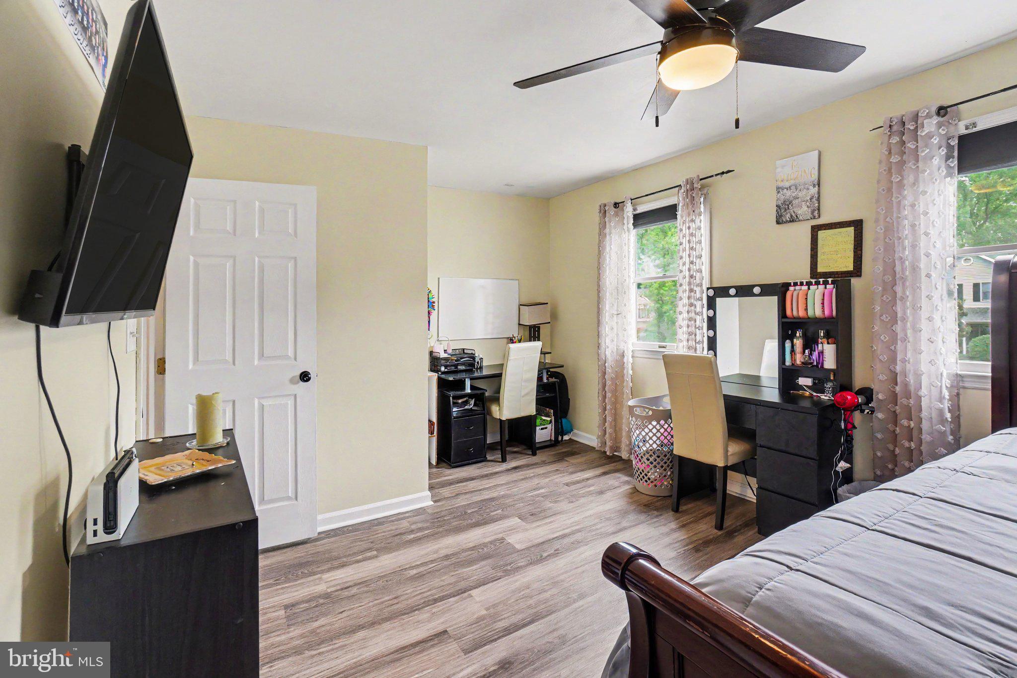 SPRINGTON VILLAGE - Residential