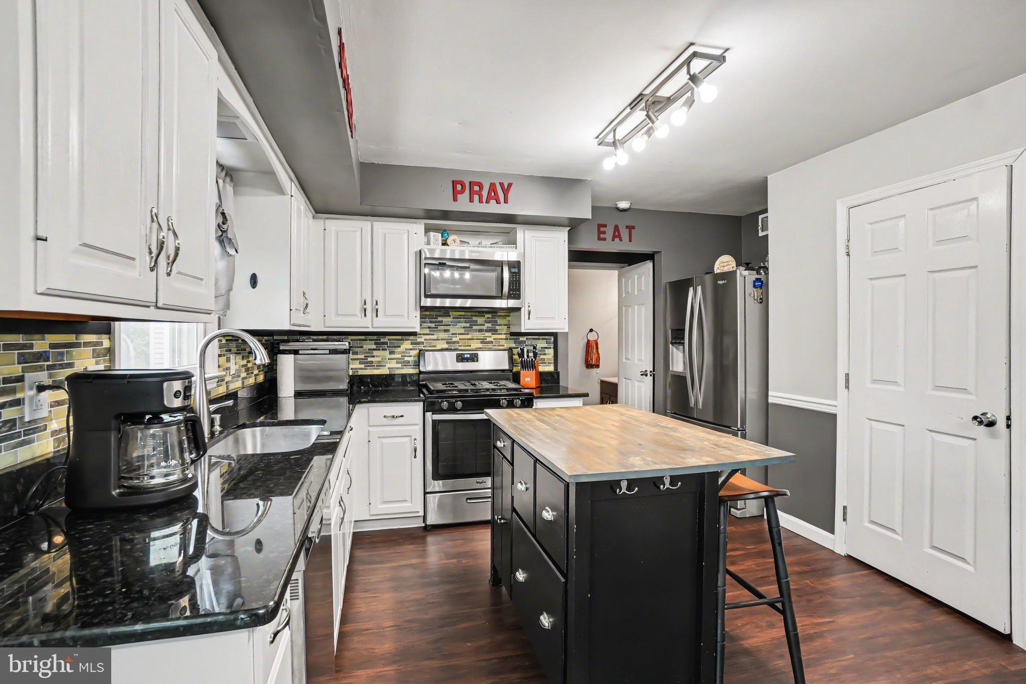 SPRINGTON VILLAGE - Residential