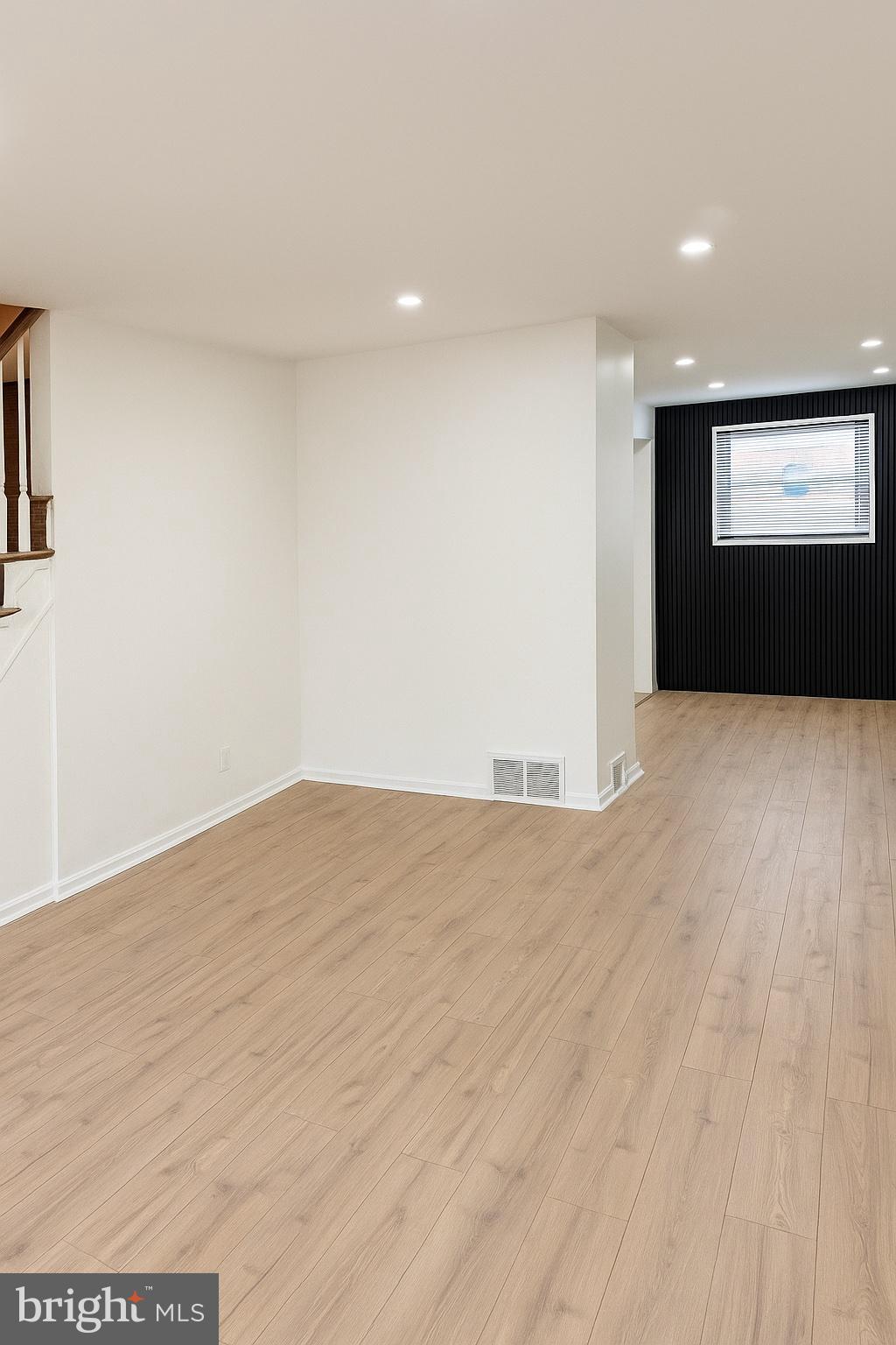 DELMAR VILLAGE - Residential