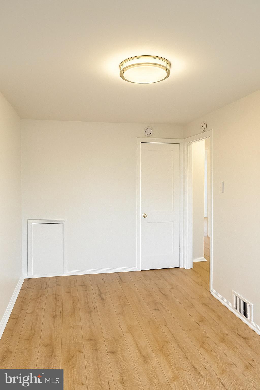 DELMAR VILLAGE - Residential