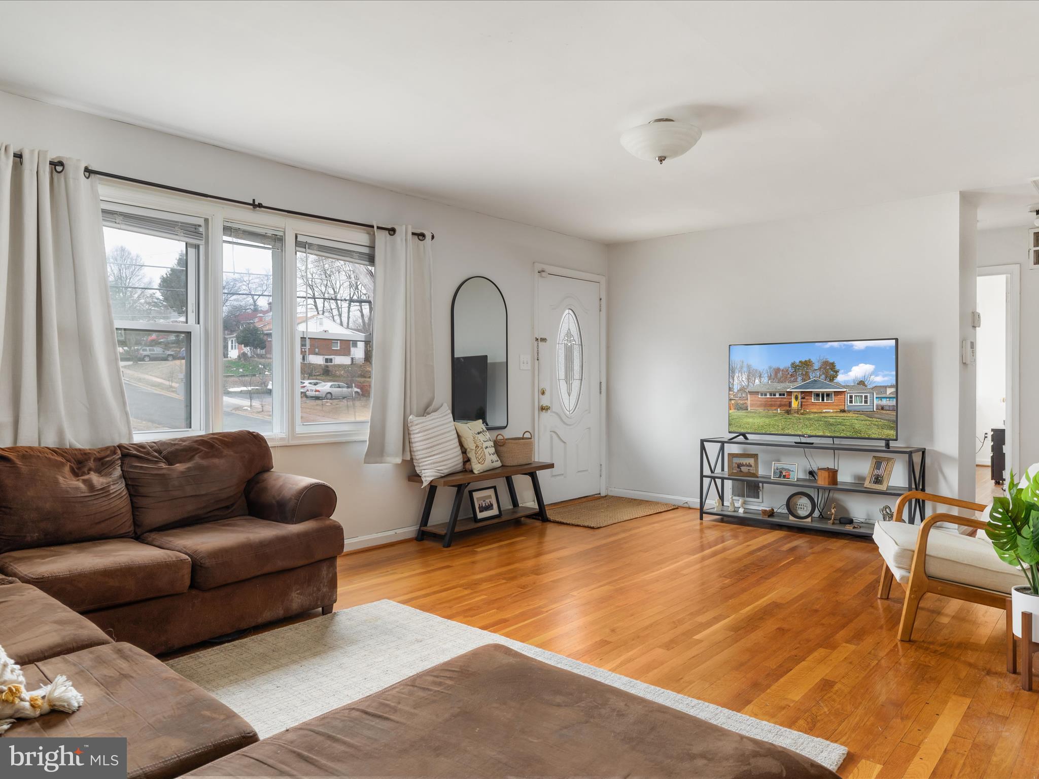 VIRGINIA HILLS - Residential