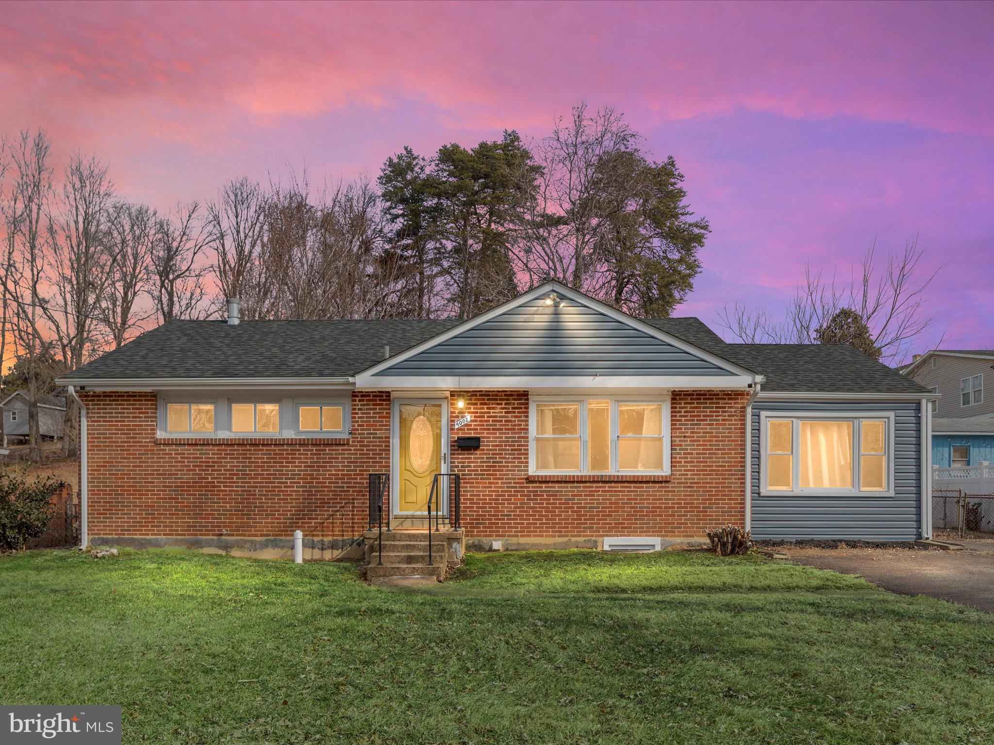 VIRGINIA HILLS - Residential