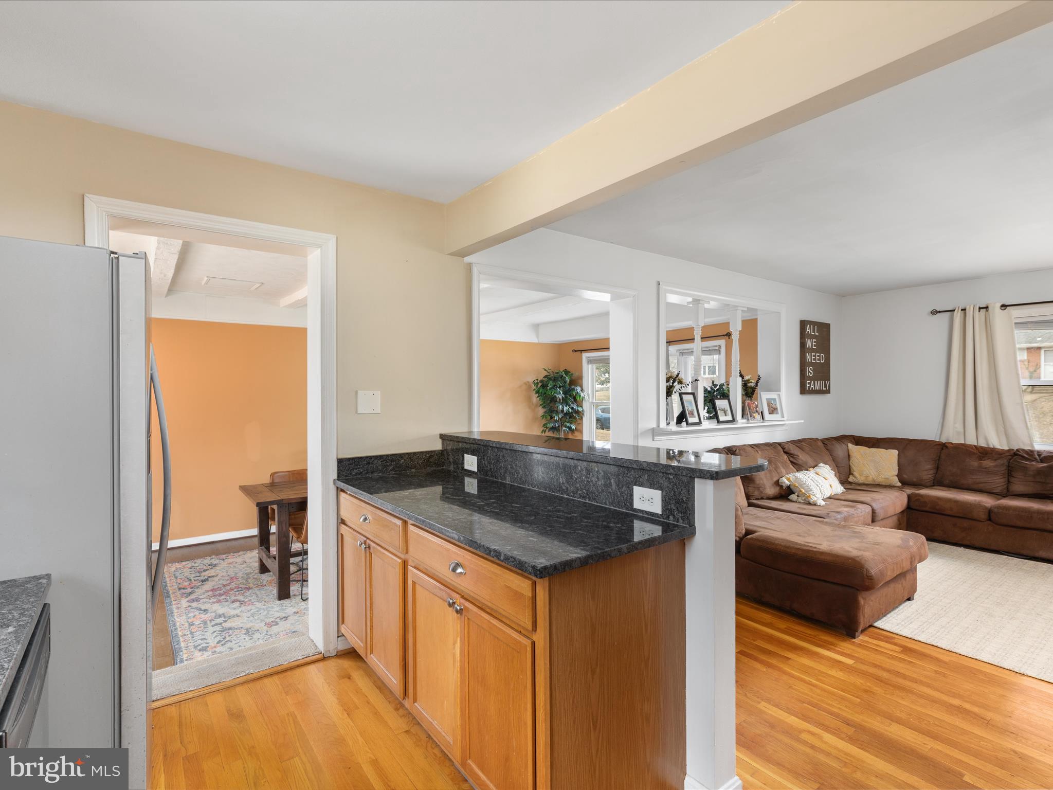 VIRGINIA HILLS - Residential