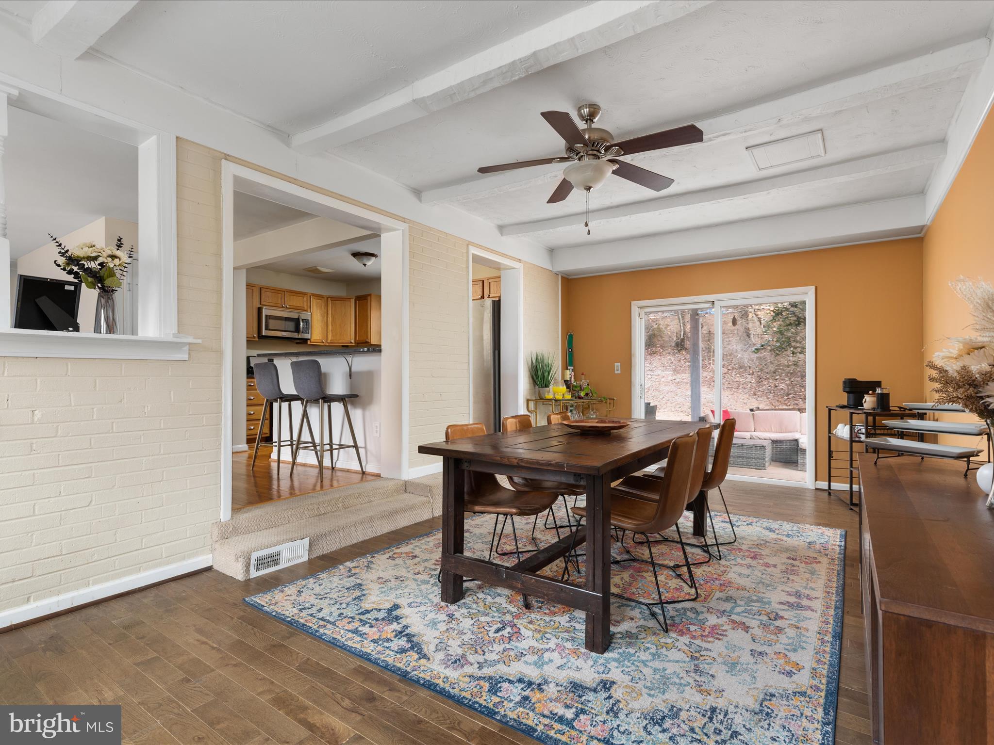 VIRGINIA HILLS - Residential