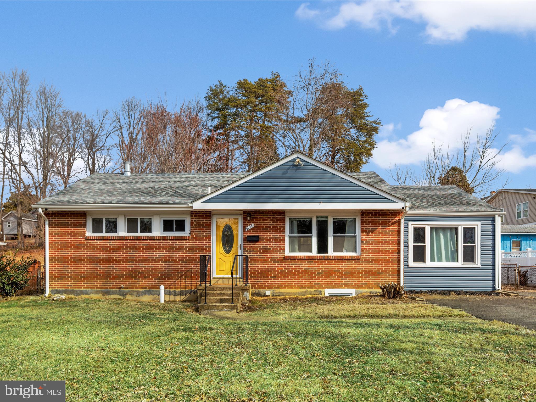 VIRGINIA HILLS - Residential