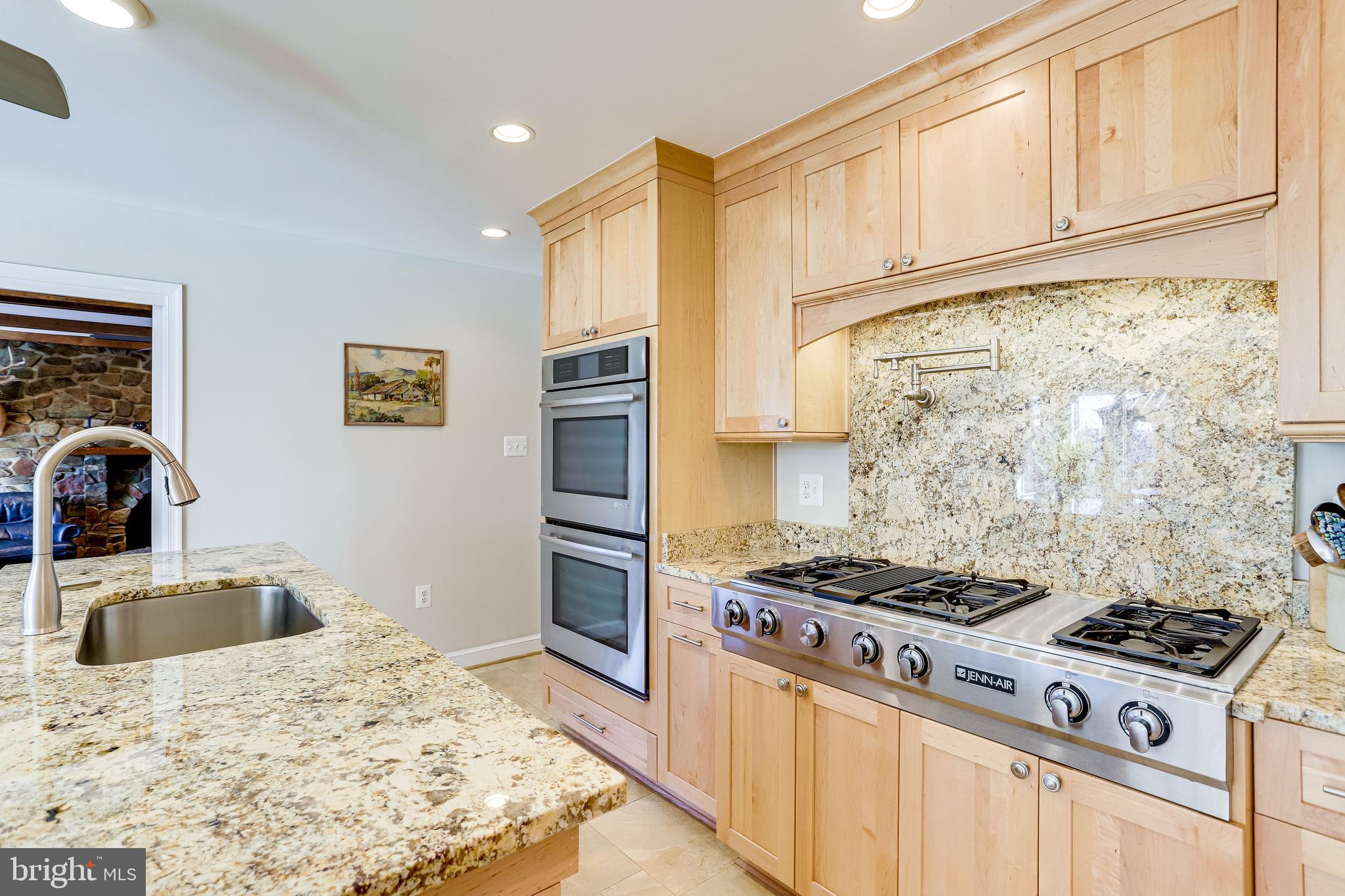 CLARKS GAP - Residential