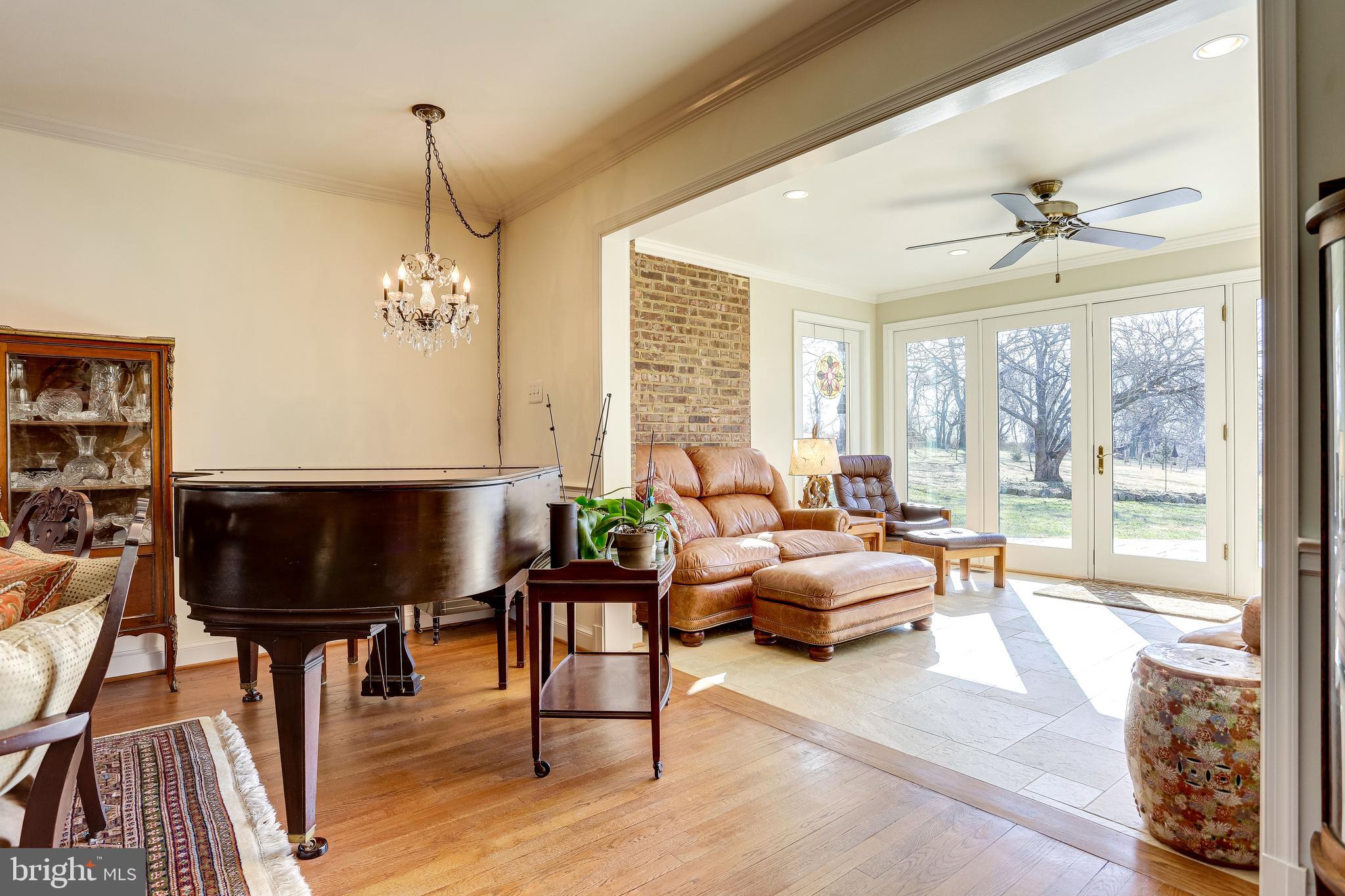 CLARKS GAP - Residential