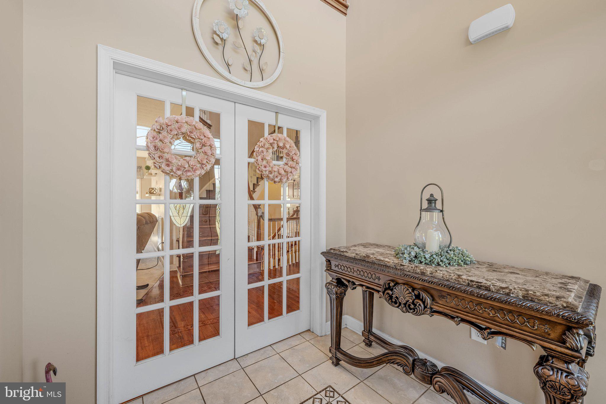 374 FARM VIEW LANE