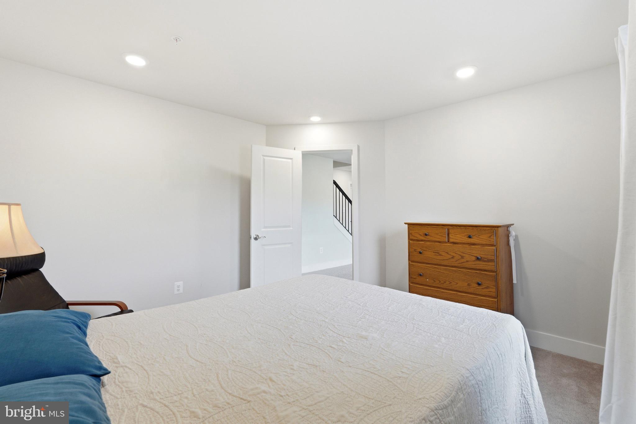 SYCAMORE RIDGE - Residential