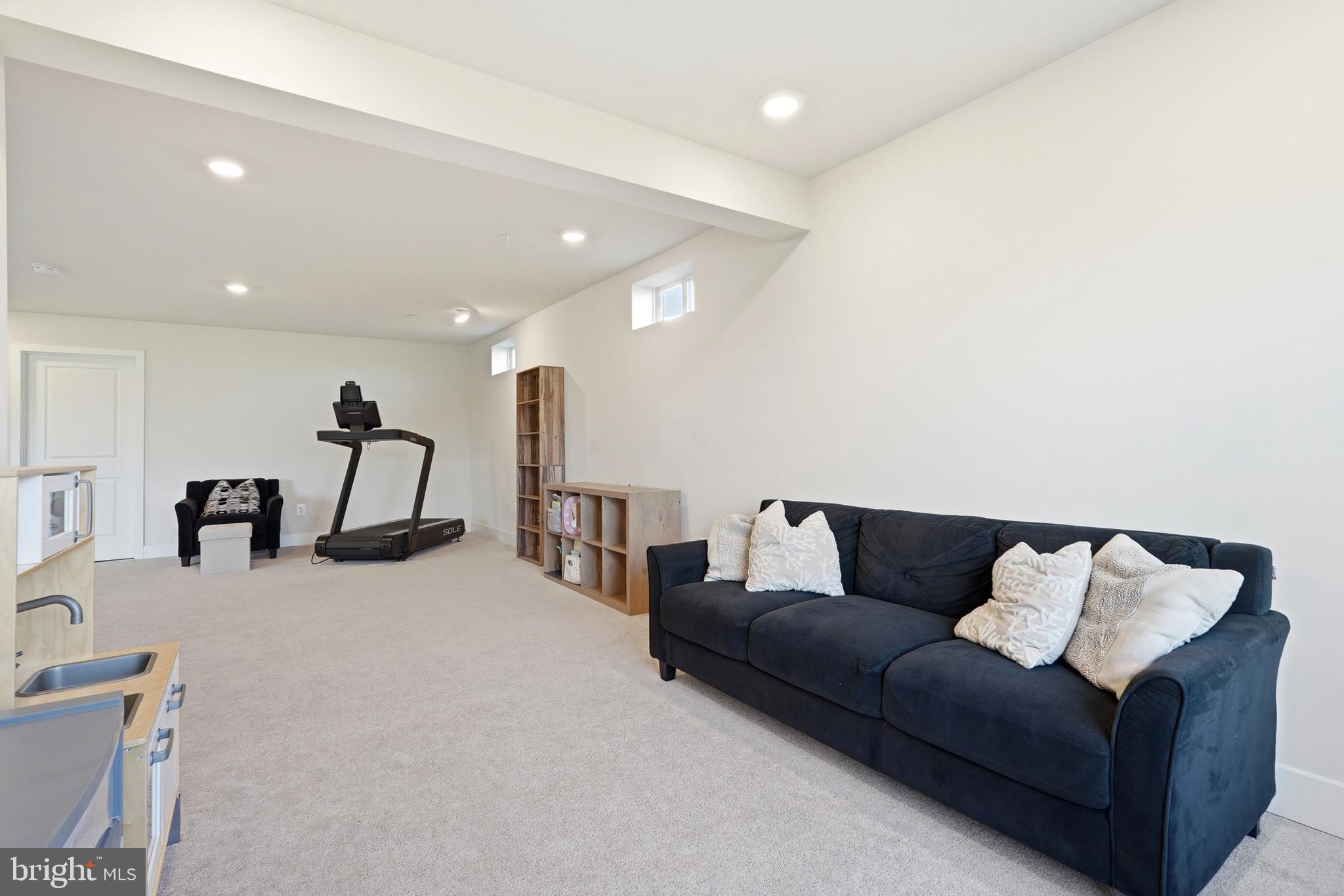 SYCAMORE RIDGE - Residential