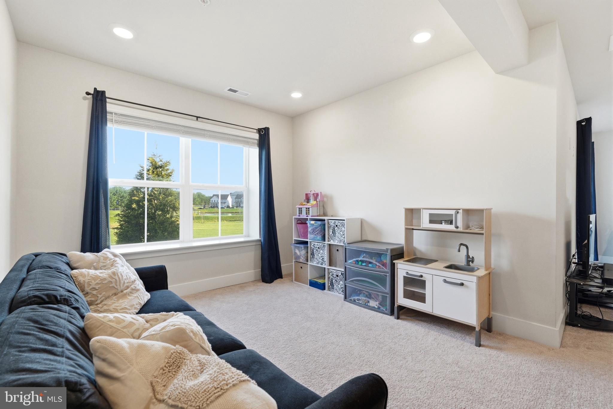 SYCAMORE RIDGE - Residential