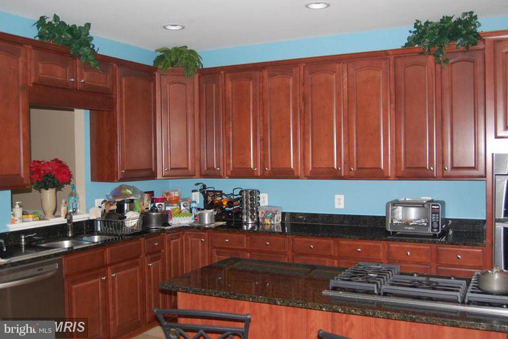 FONTAINE AT PRESIDENTS - Residential Lease