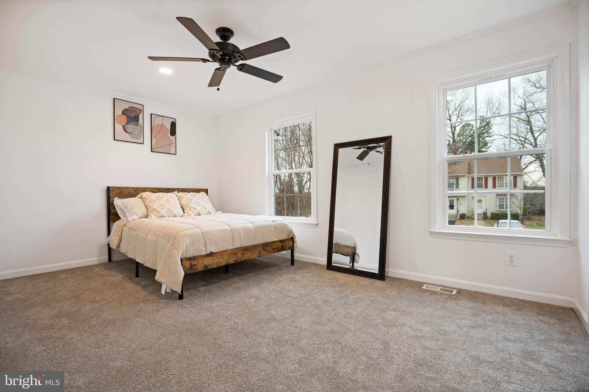 TALL OAKS - Residential Lease