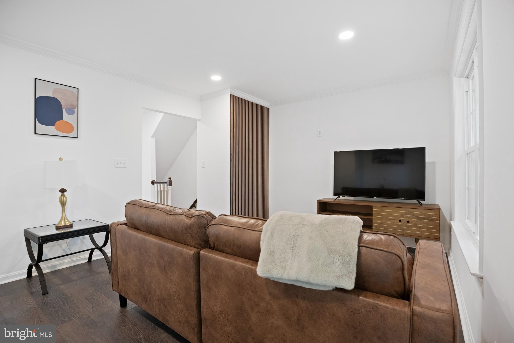 TALL OAKS - Residential Lease