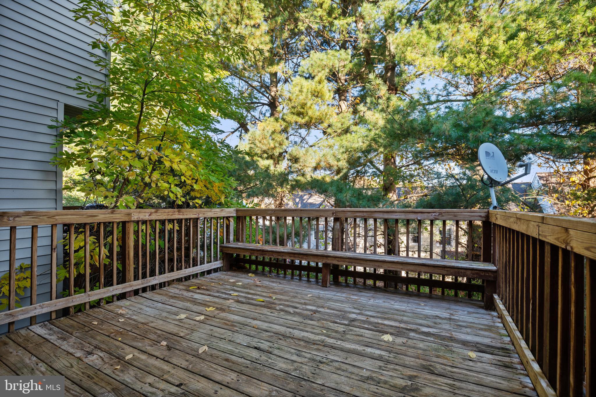 TALL OAKS - Residential Lease