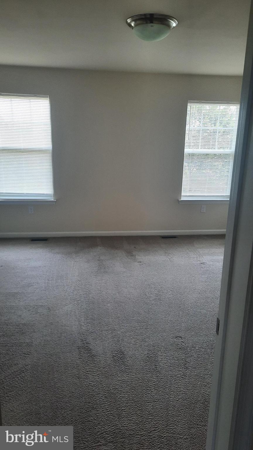 ADMIRALS QUAY - Residential Lease