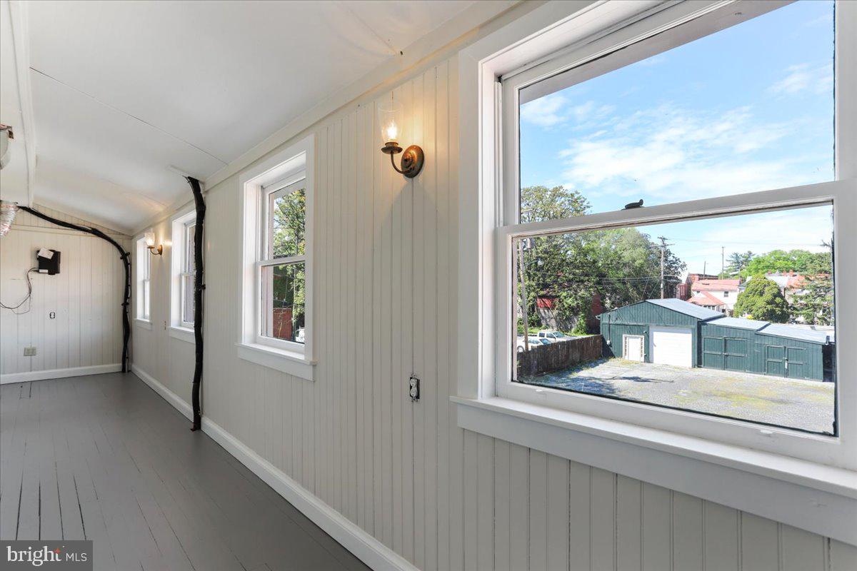 CITY OF MARTINSBURG - Commercial Lease