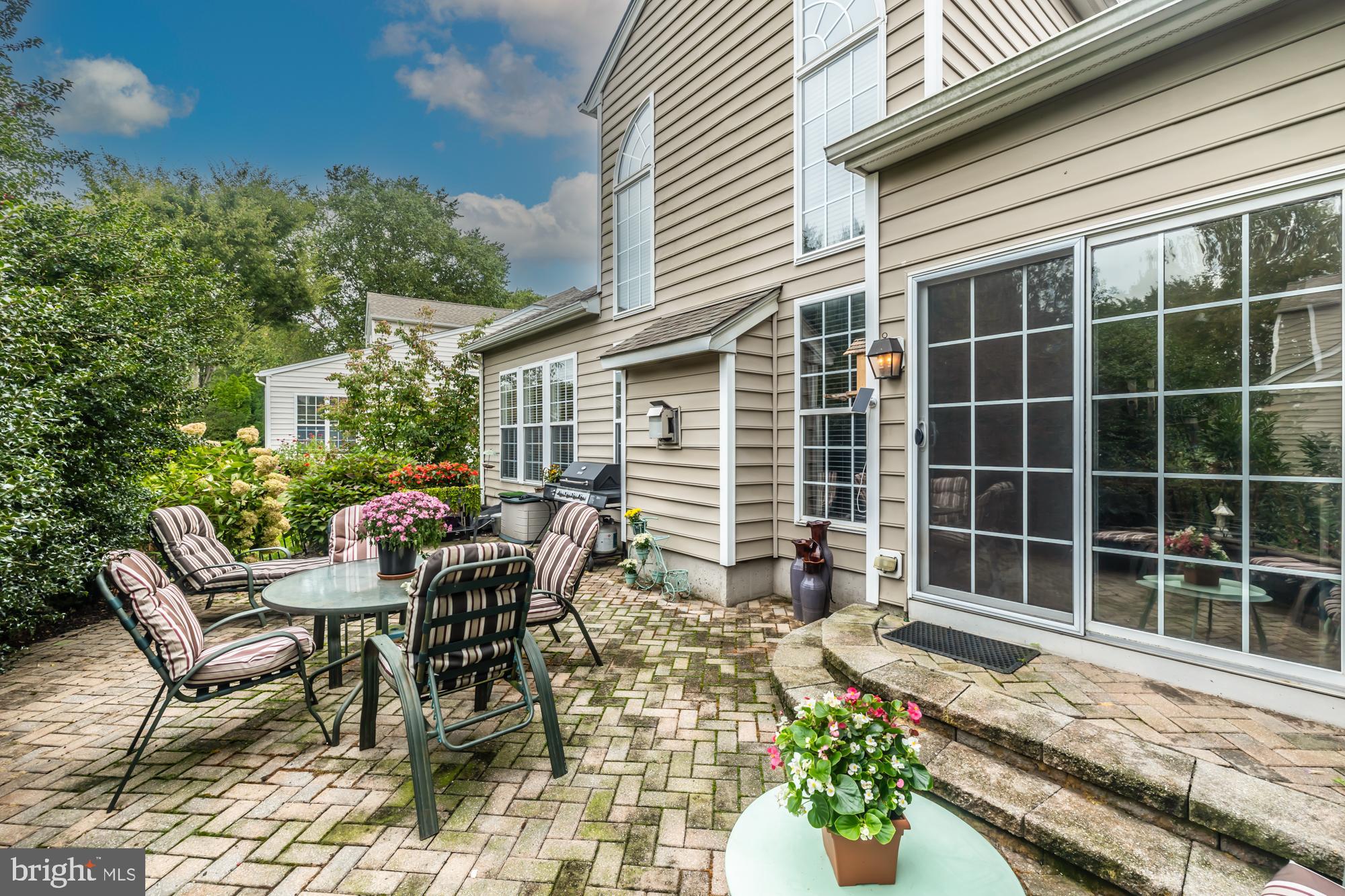 TRADITIONS AT LONG - Residential