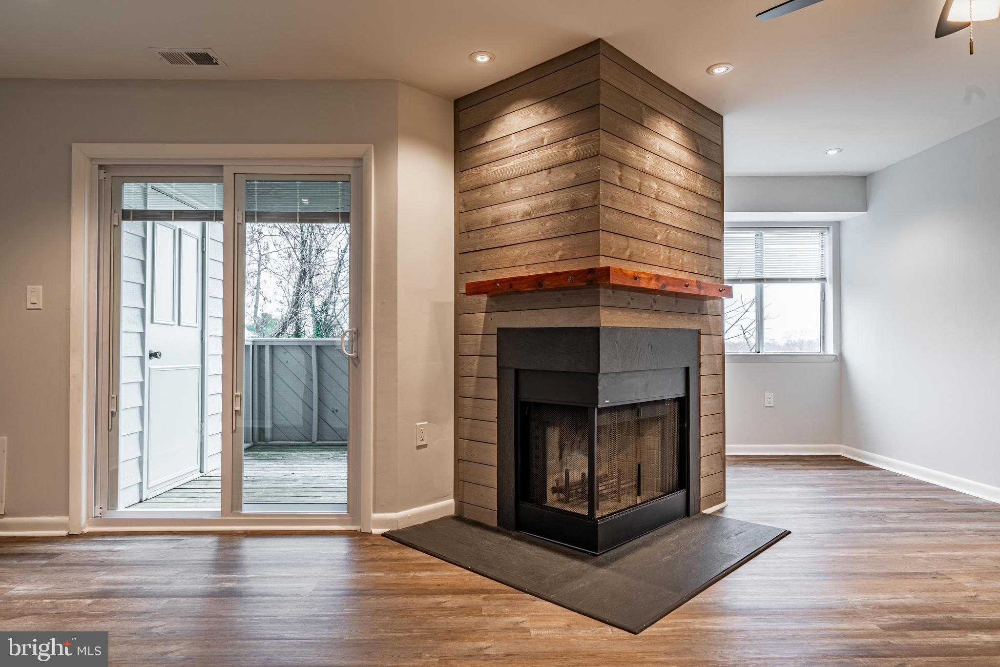 SATYR GREEN - Residential