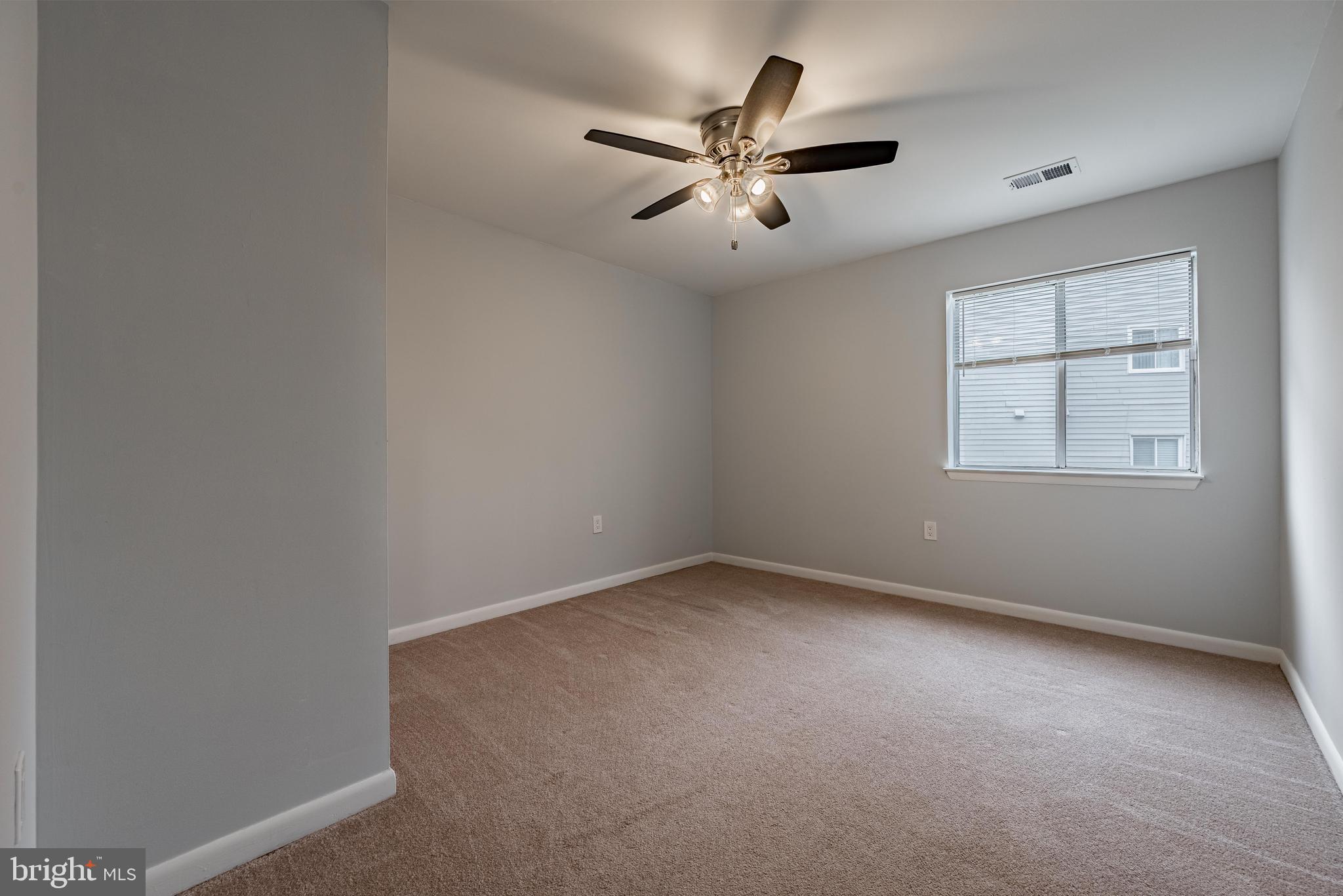 SATYR GREEN - Residential