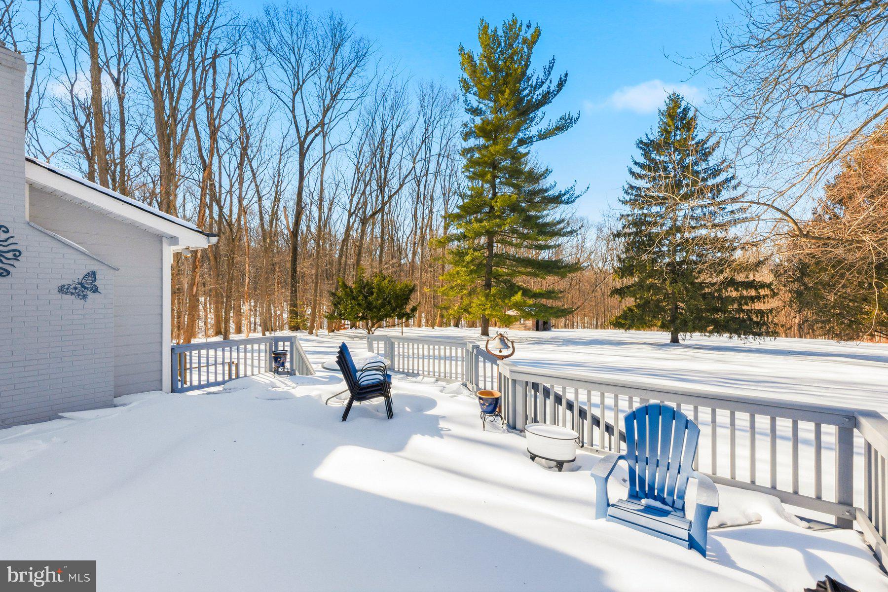 DARNESTOWN OUTSIDE - Residential