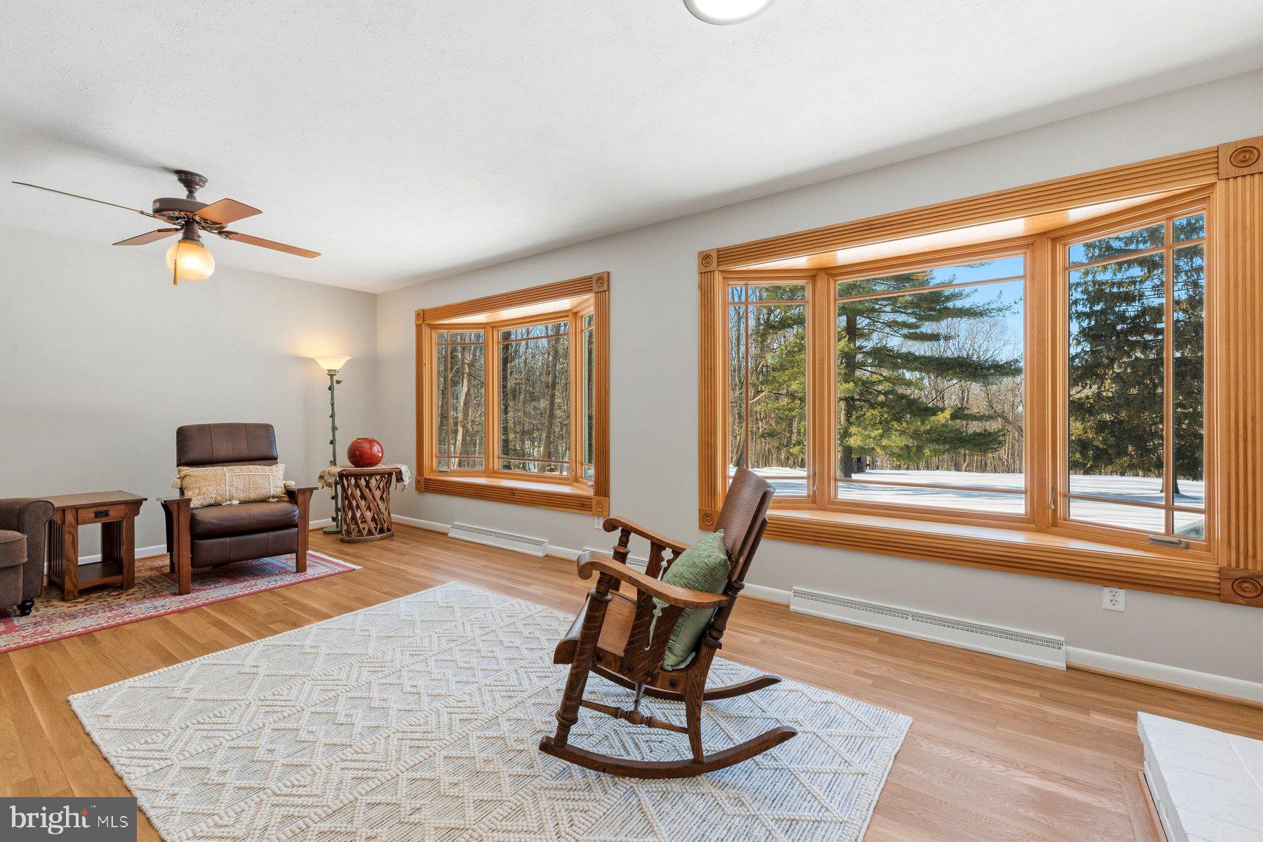 DARNESTOWN OUTSIDE - Residential