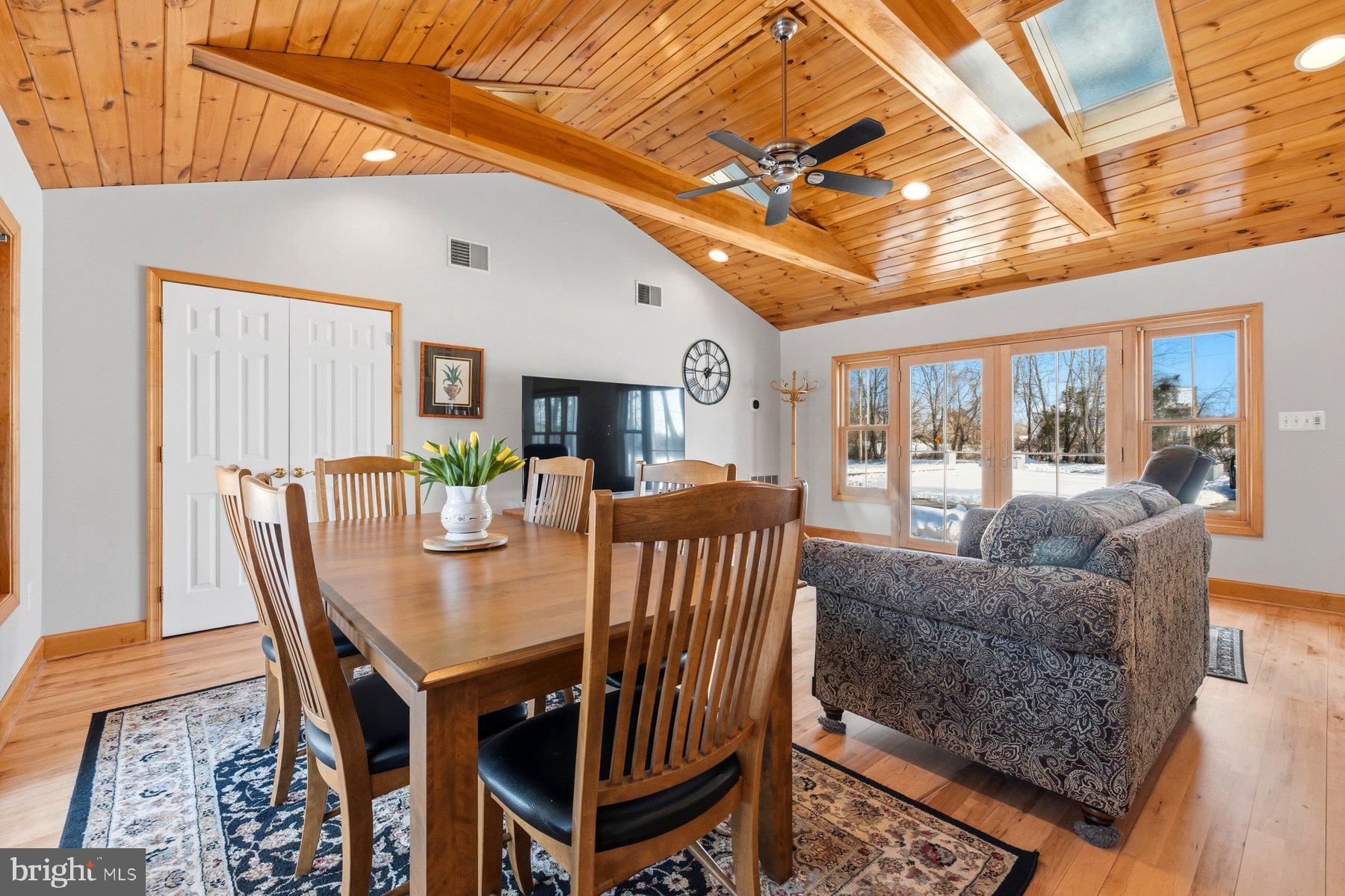 DARNESTOWN OUTSIDE - Residential