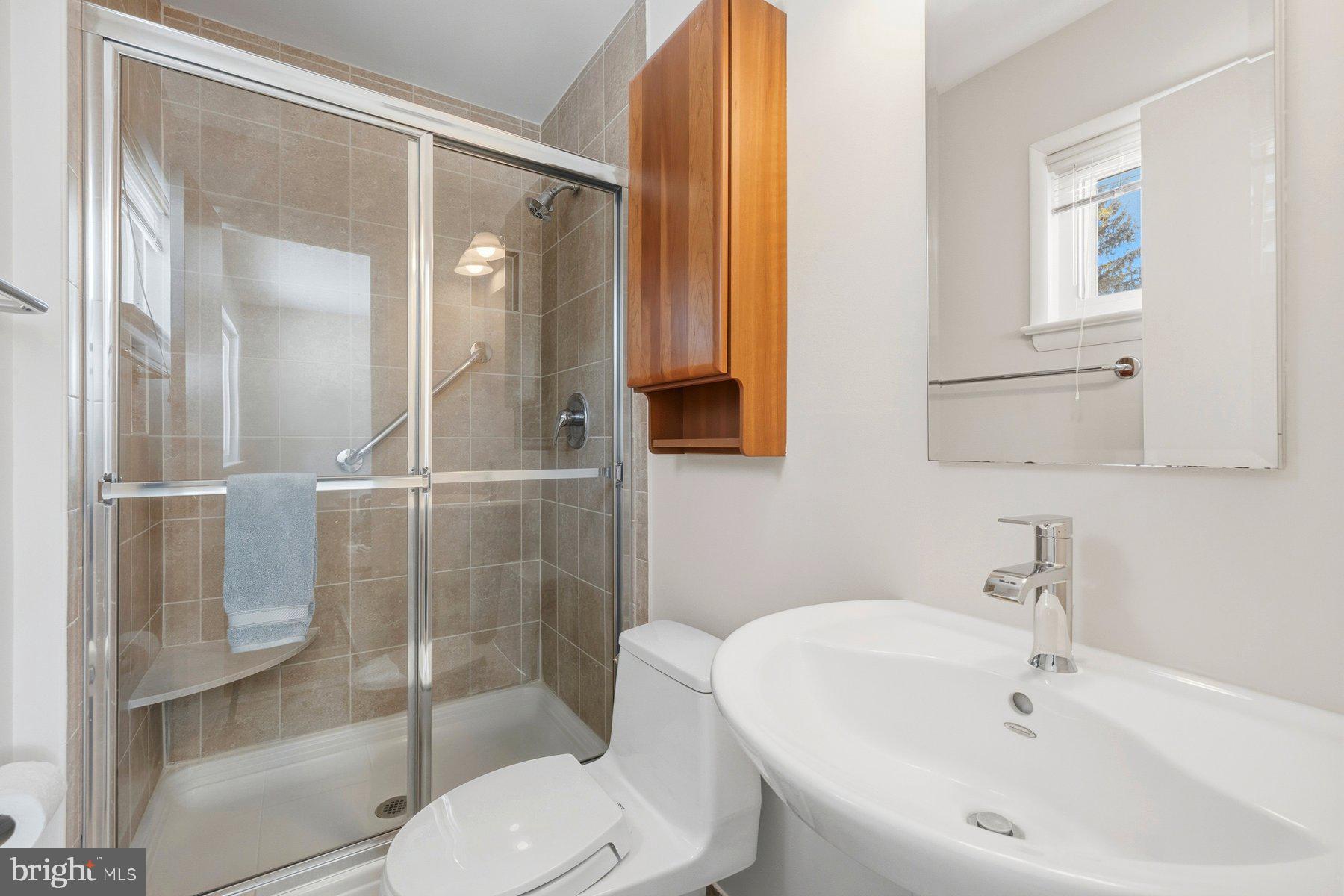 DARNESTOWN OUTSIDE - Residential