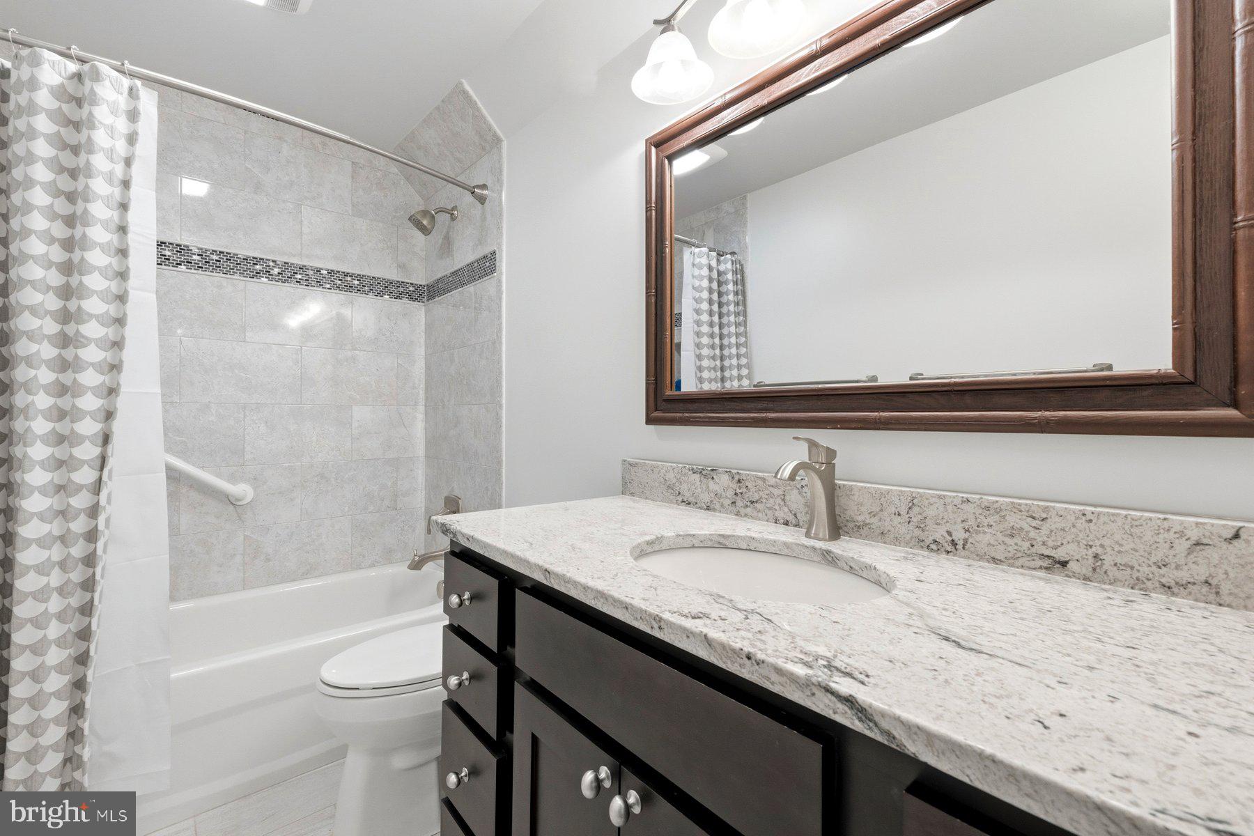 DARNESTOWN OUTSIDE - Residential