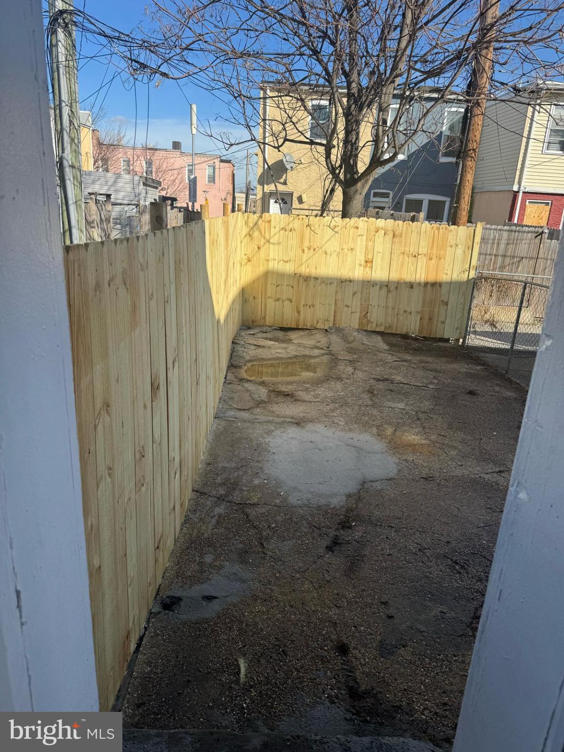 MIDDLE EAST - Residential