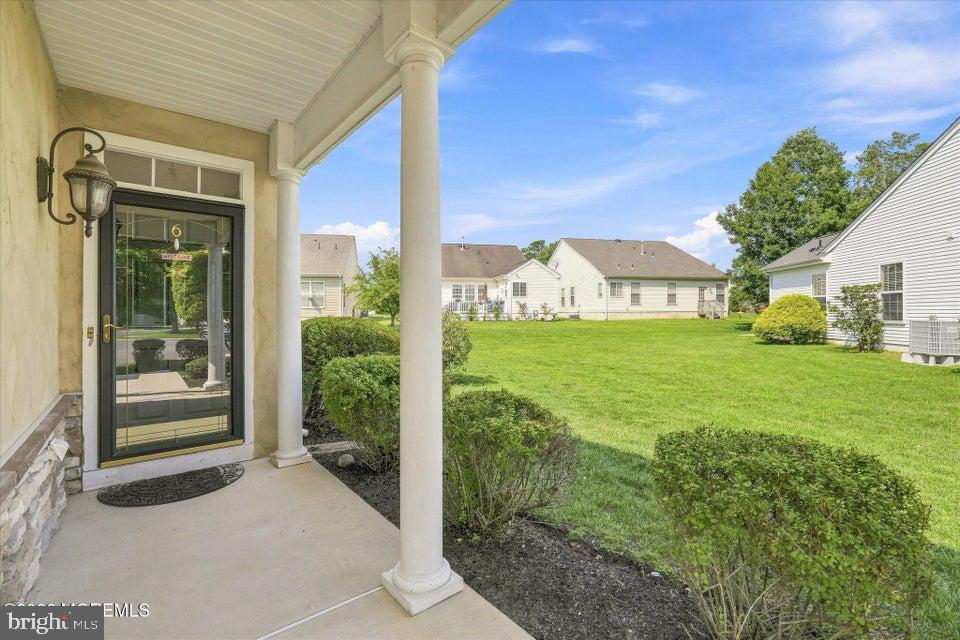 6 MINOT LIGHT COURT
