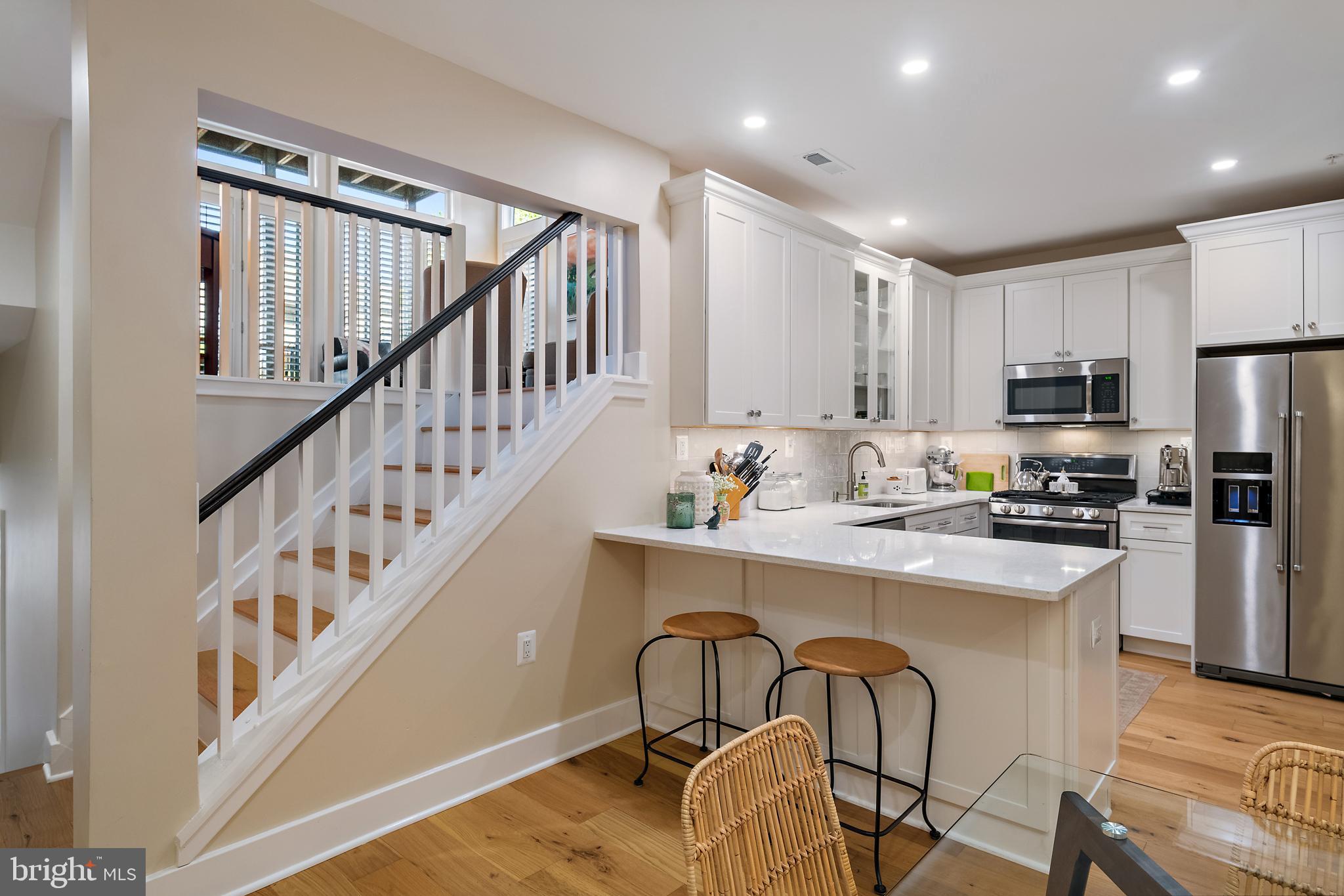 CHESAPEAKE HARBOUR - Residential