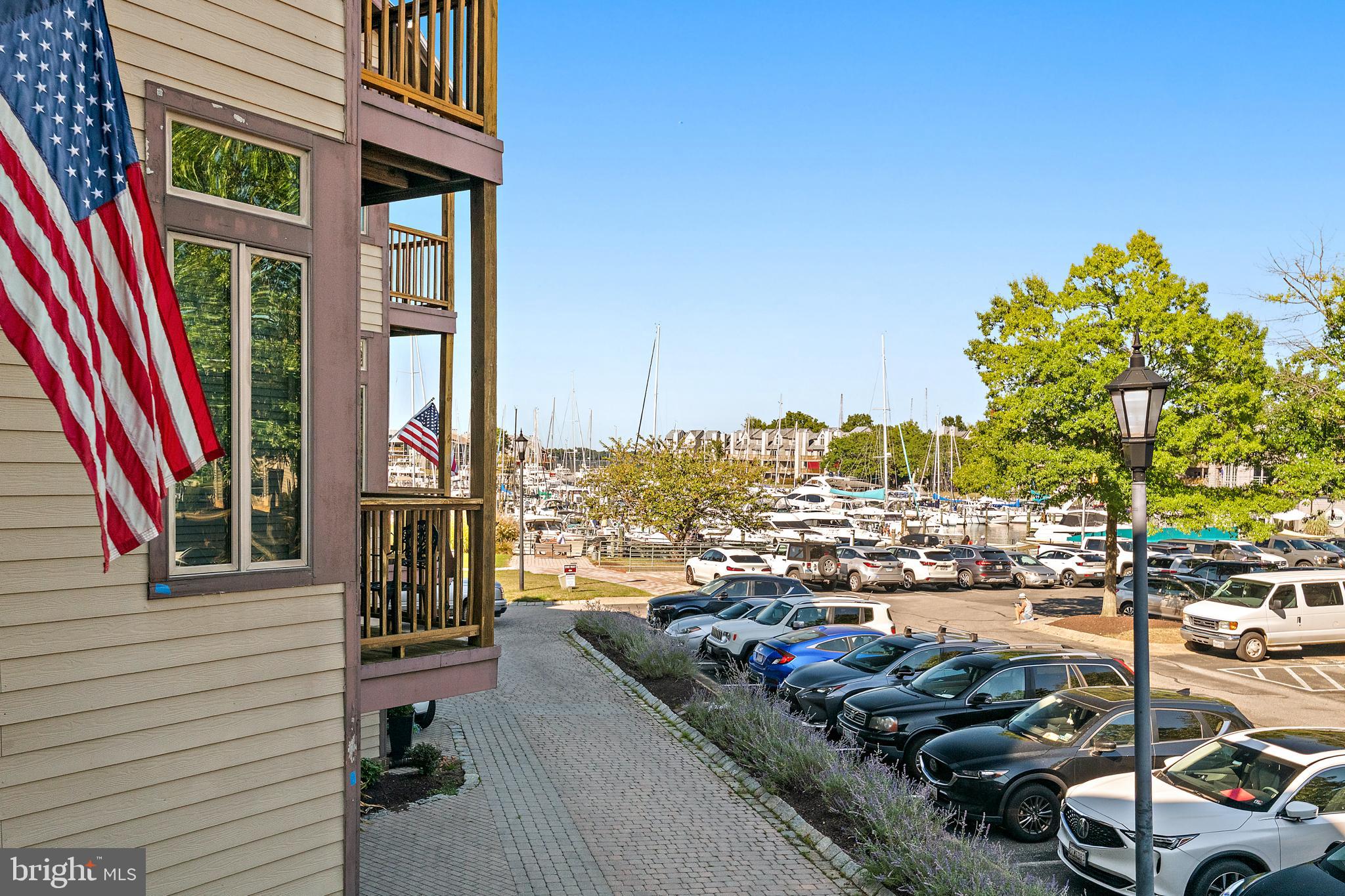 CHESAPEAKE HARBOUR - Residential