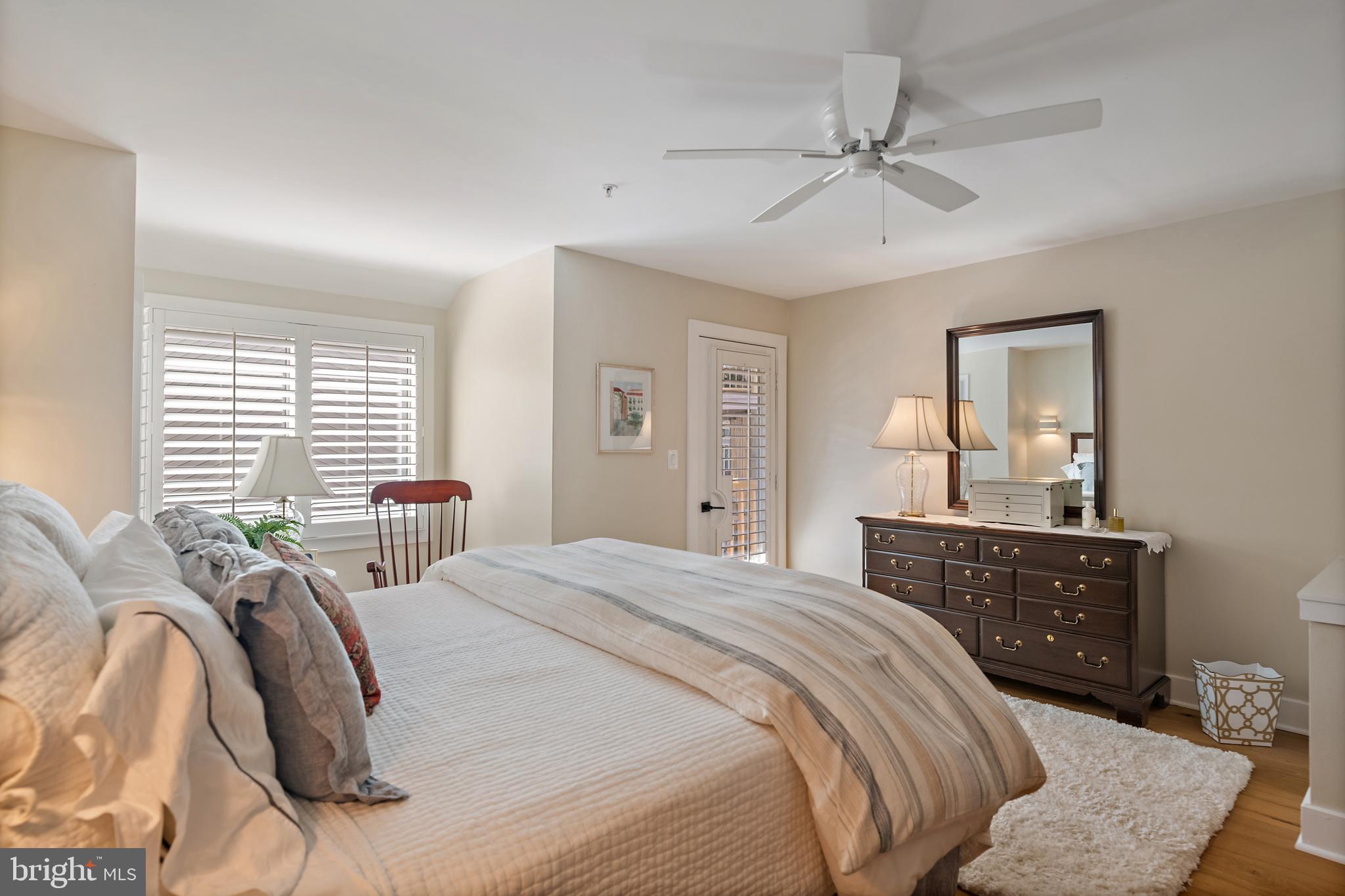 CHESAPEAKE HARBOUR - Residential