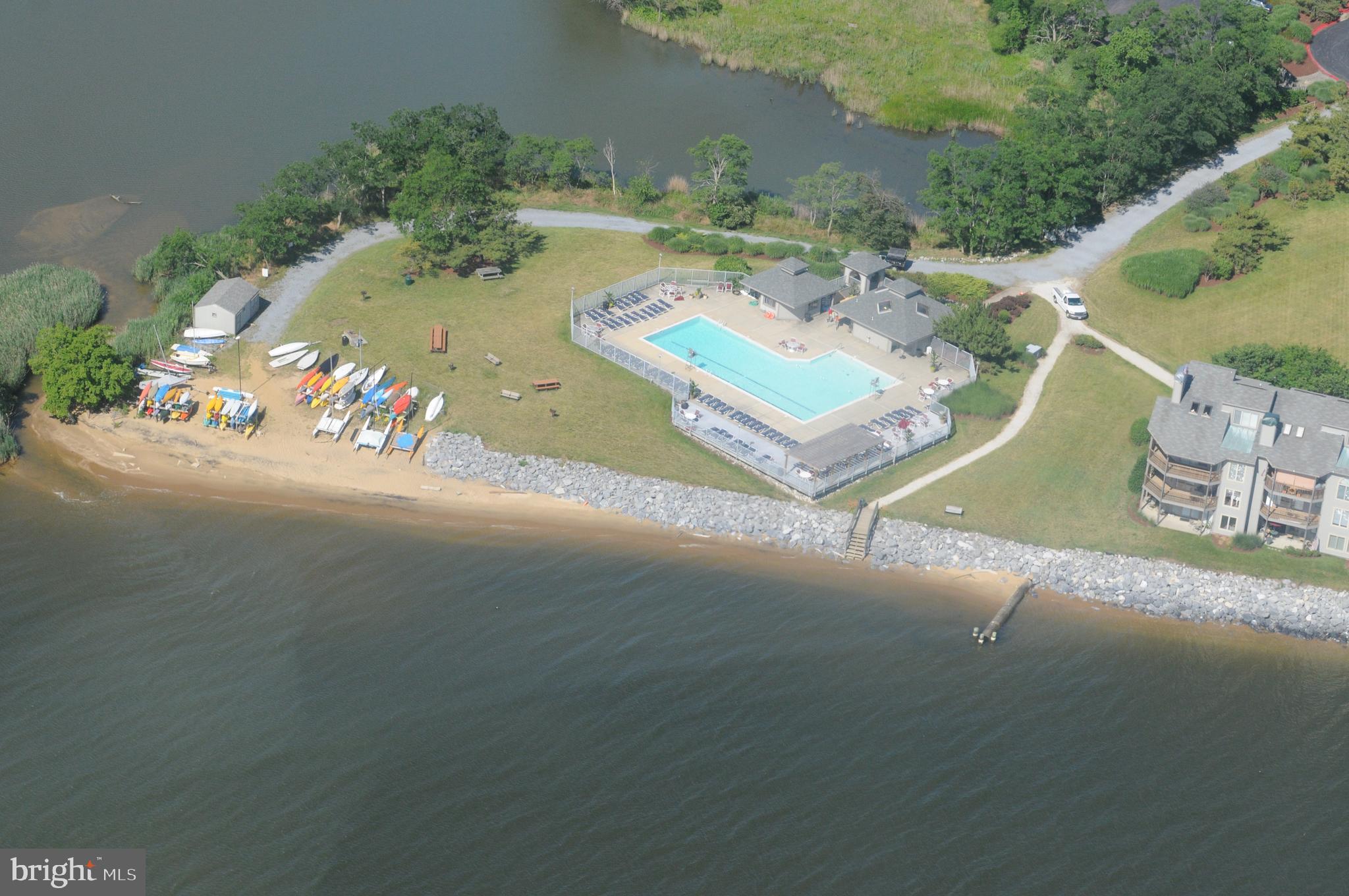 CHESAPEAKE HARBOUR - Residential