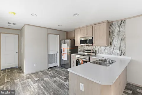 2 Lace Bark Ln, Jackson, NJ MLS: NJOC2038852