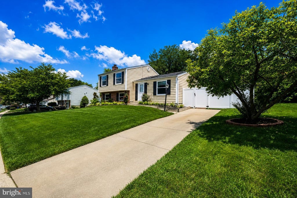 Photo of 1414 King William Drive, BALTIMORE, MD 21228 (MLS # MDBC2169710)