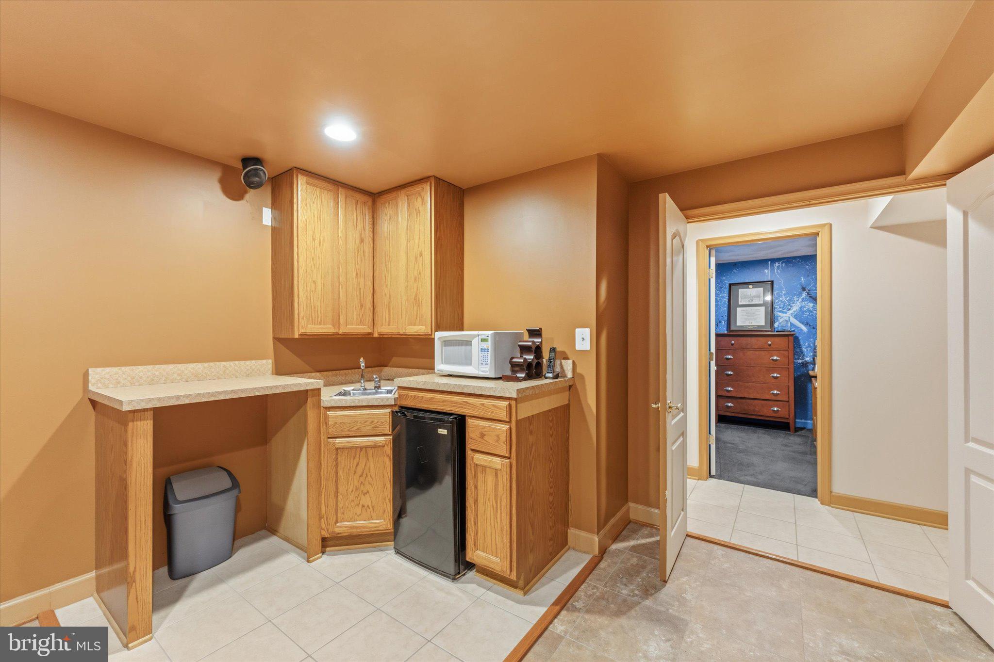 ASHBURN VILLAGE - Residential