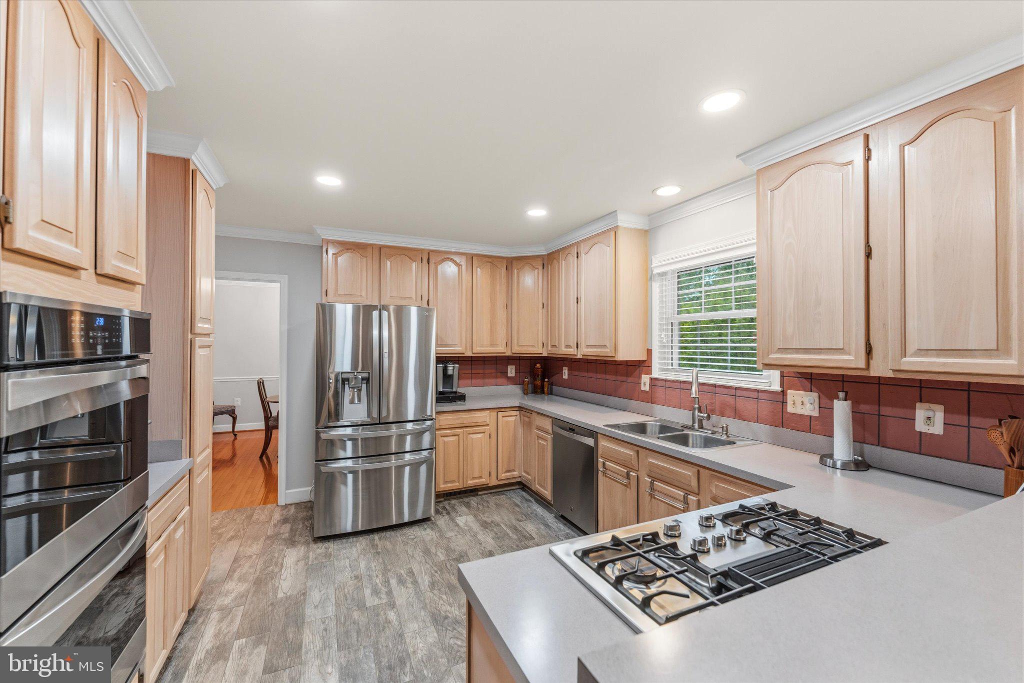 ASHBURN VILLAGE - Residential