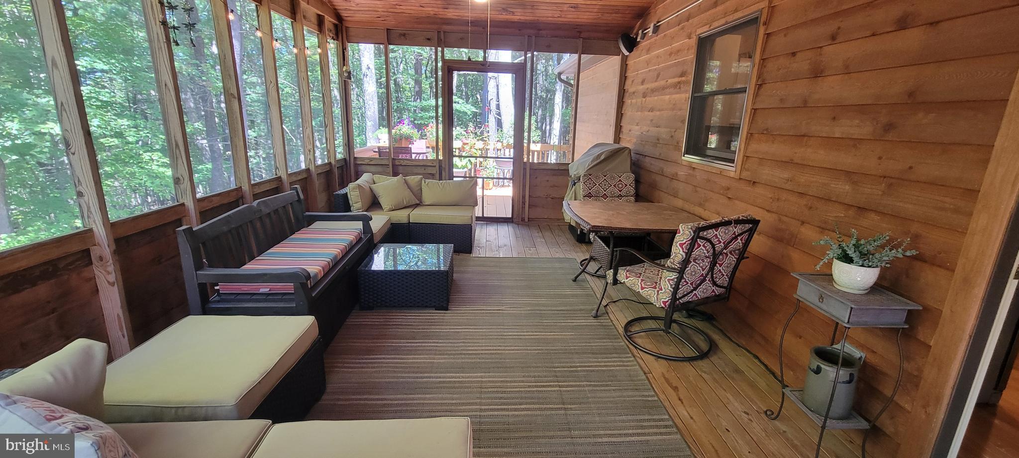 OAK FOREST - Residential