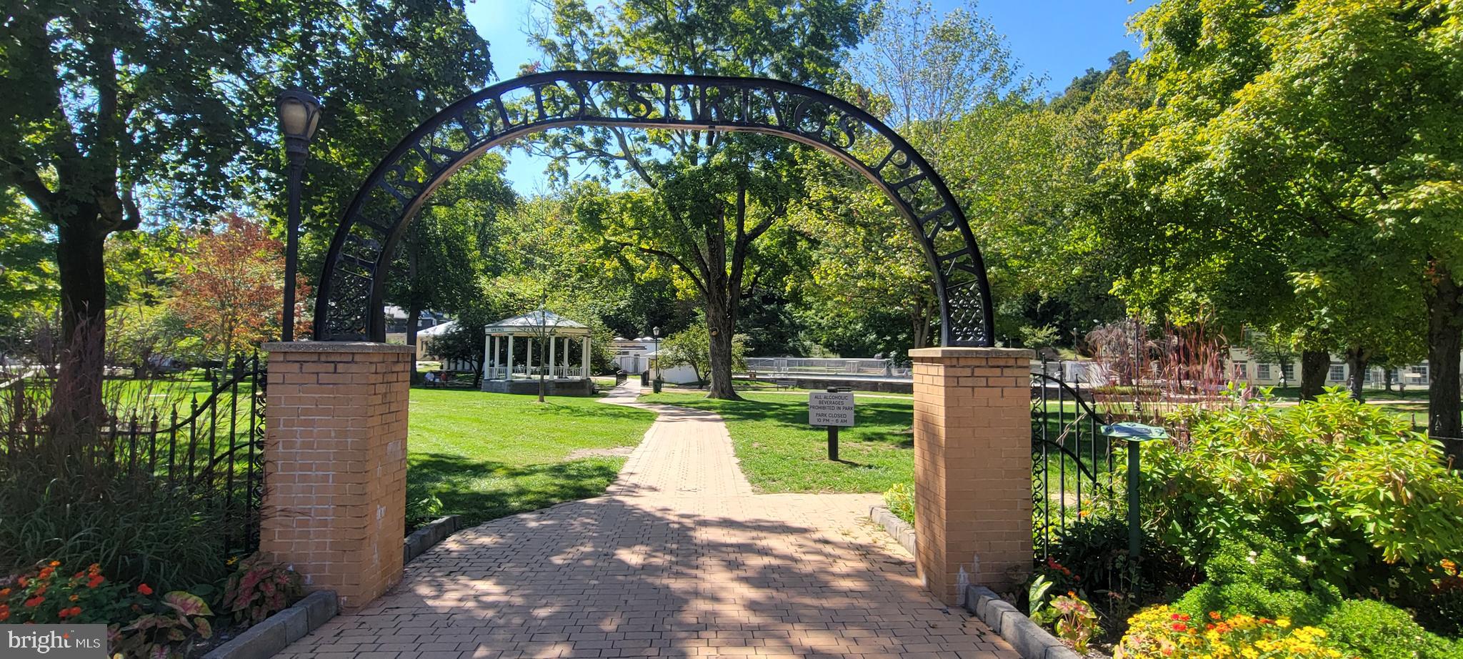 OAK FOREST - Residential