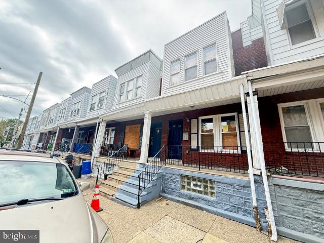 2248 E MONMOUTH STREET