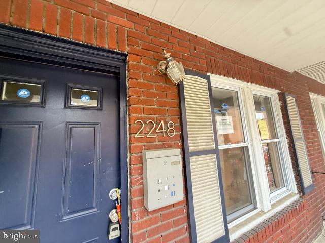 2248 E MONMOUTH STREET