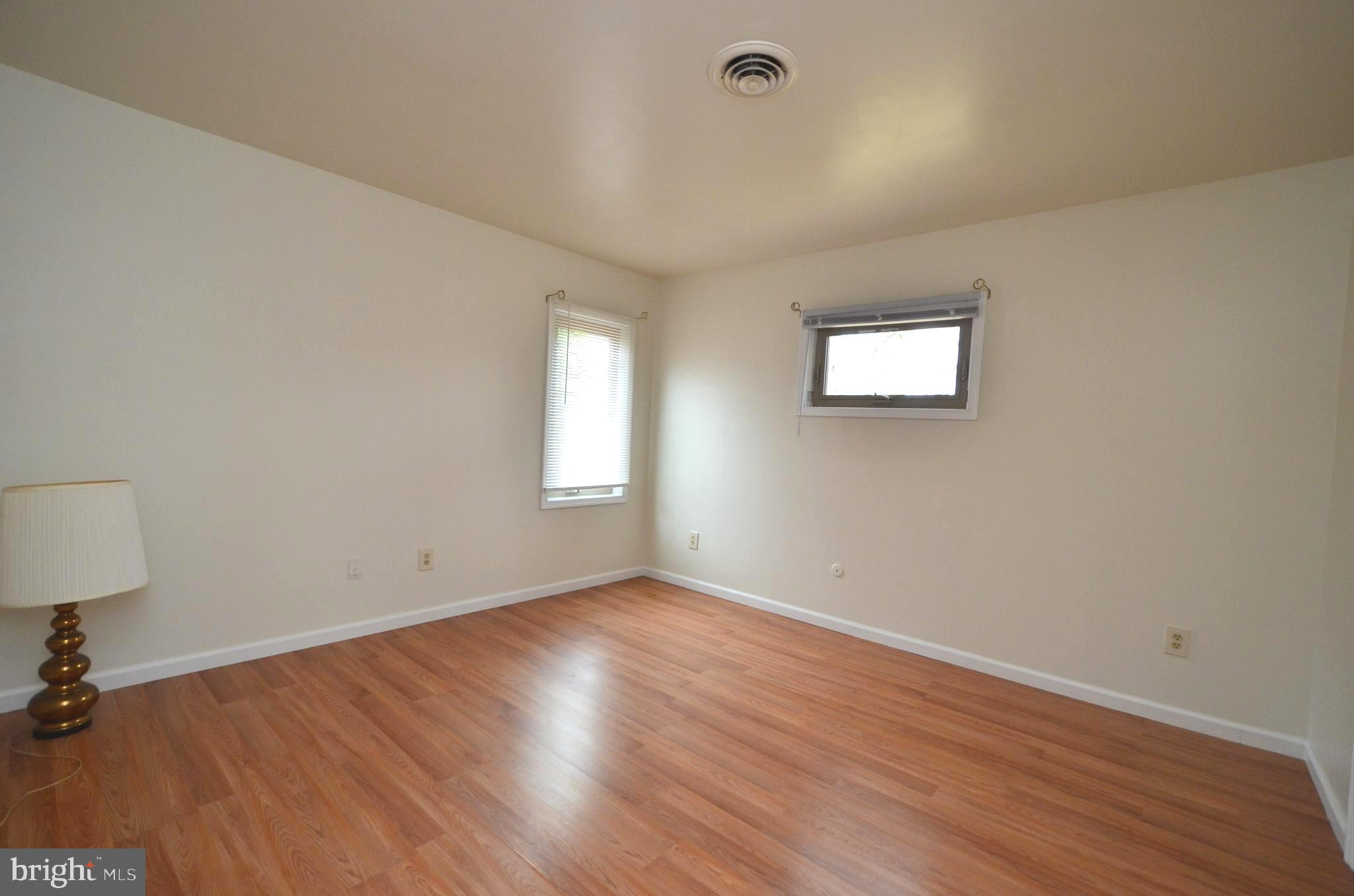 CAPE ANNE - Residential Lease