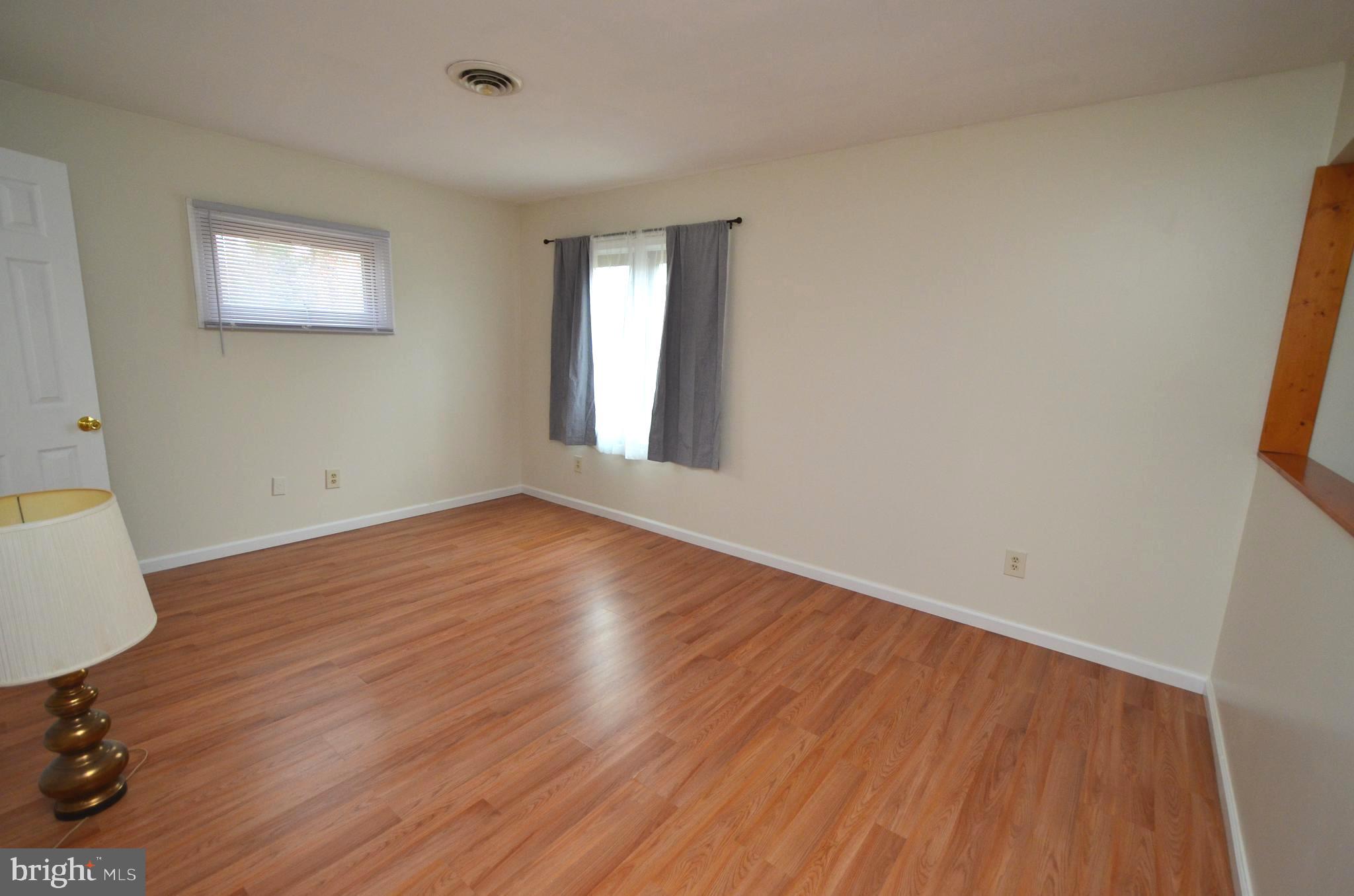 CAPE ANNE - Residential Lease