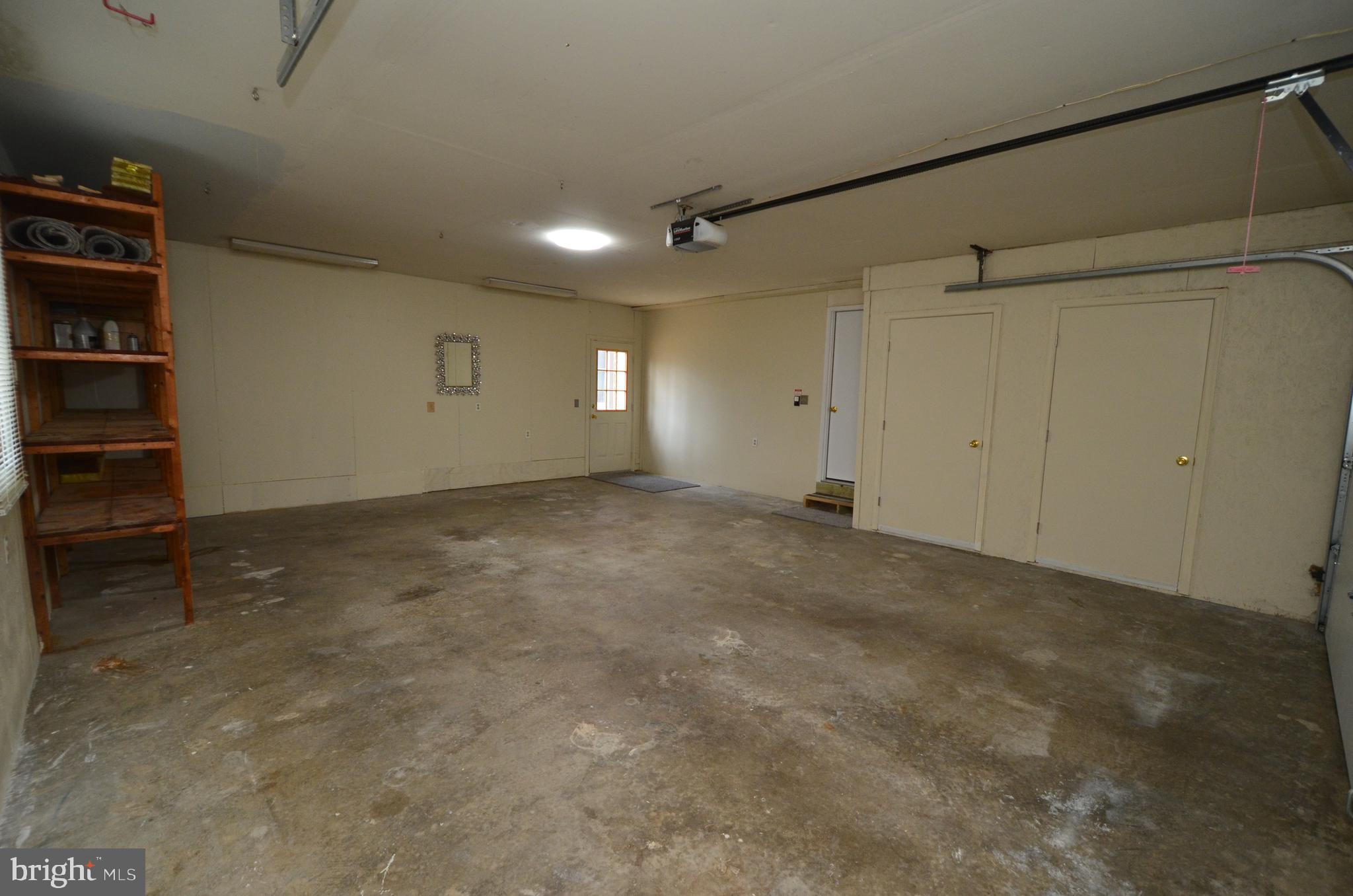 CAPE ANNE - Residential Lease