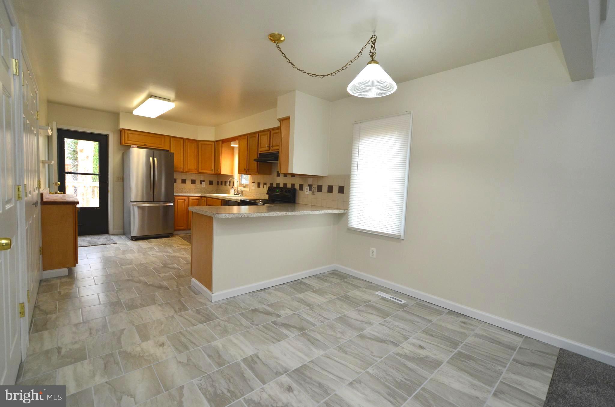 CAPE ANNE - Residential Lease